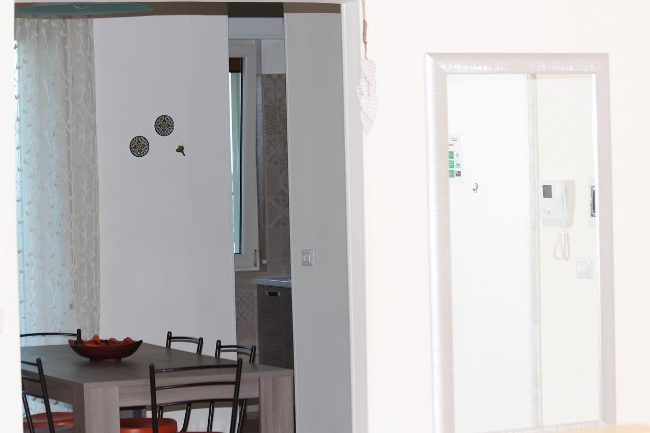 Aduepassidalmare Apartment โมโนโปลี ภายนอก รูปภาพ